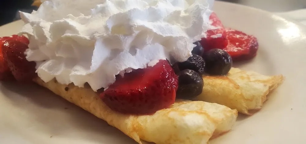 Crepes with Strawberry and Blueberry